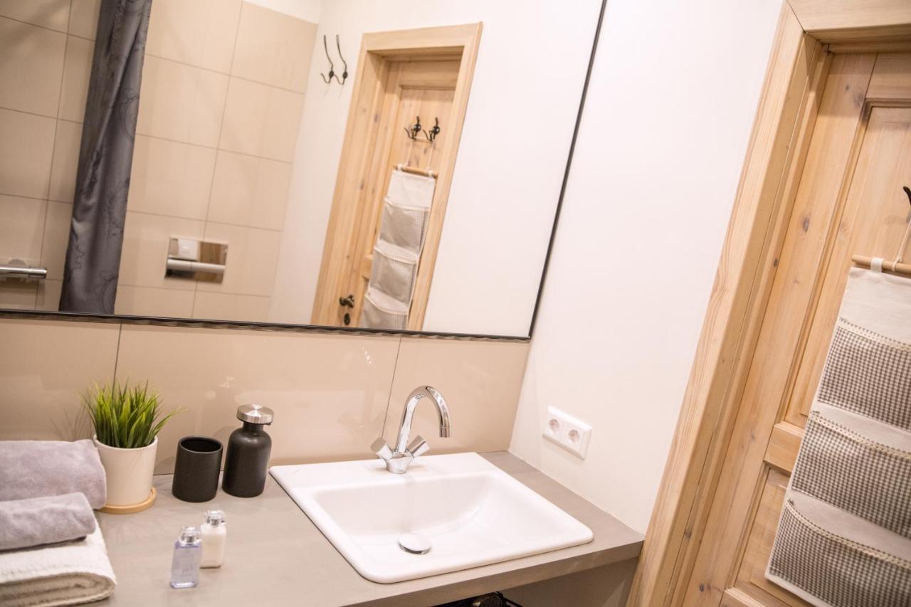 Downtown Apartment Rentals Šiauliai Esterno foto